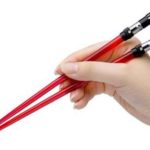lightsaber-chopsticks